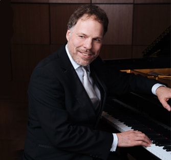 250 שנות מופת חמישיית תל אביב והפסנתרן אלון גולדשטיין