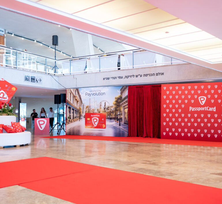 Roei-Shor-Photography--Passportcard-F-9