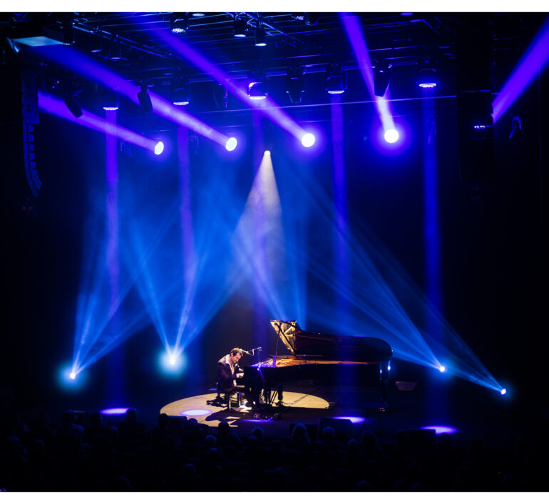 קרדיט: ויקטור ליסט